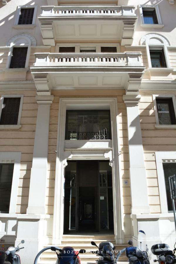 Via Bozzi Luxury Home باري المظهر الخارجي الصورة